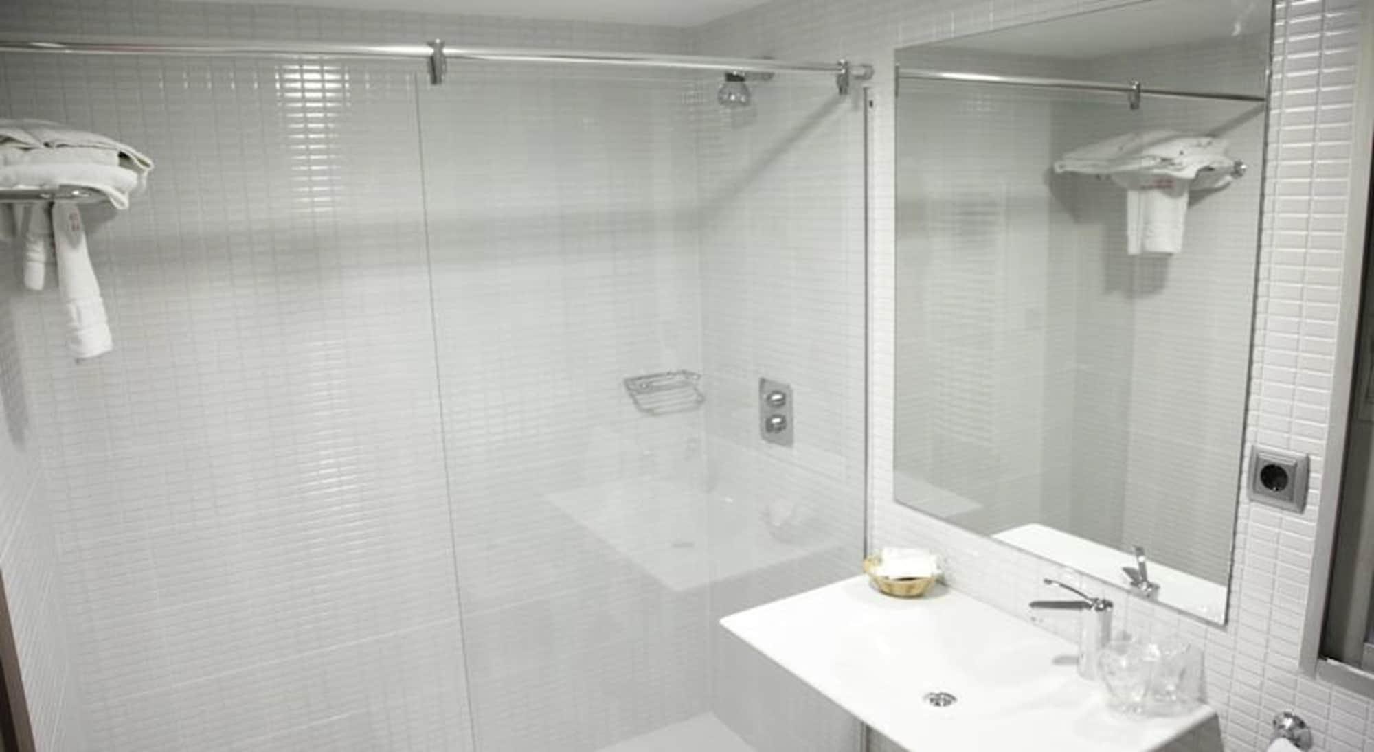 Cesaraugusta Hotel Zaragoza Ngoại thất bức ảnh