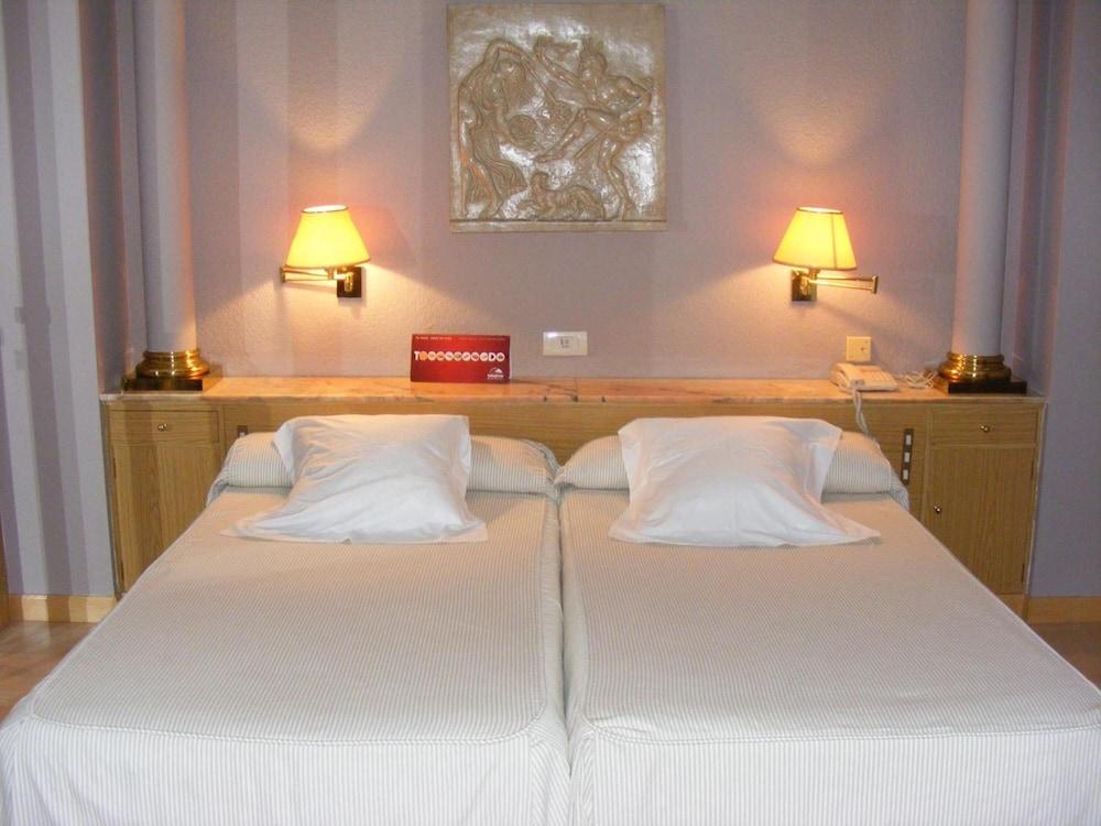 Cesaraugusta Hotel Zaragoza Ngoại thất bức ảnh